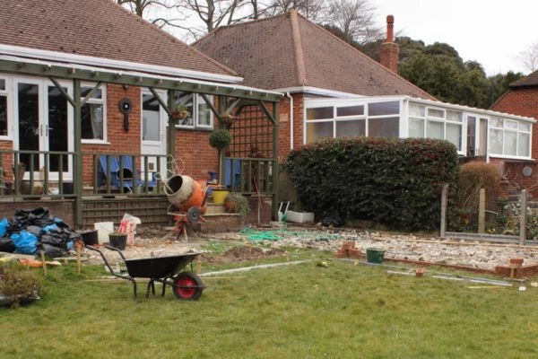 Understand the importance of boundary walls Frimley contact Jason edworthy party wall surveyors today!